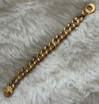 Marc ny Marc jacobs turn lock kultainen ketjurannekoru