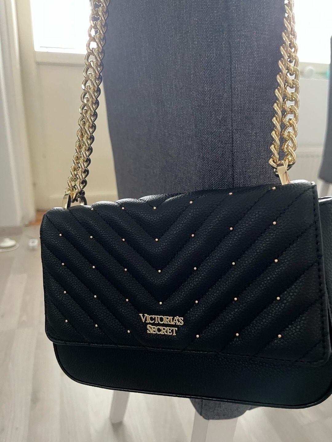 Victoria’s secret bag