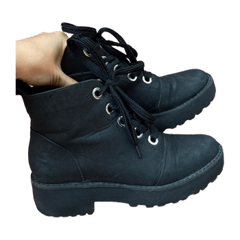 Even&odd boots