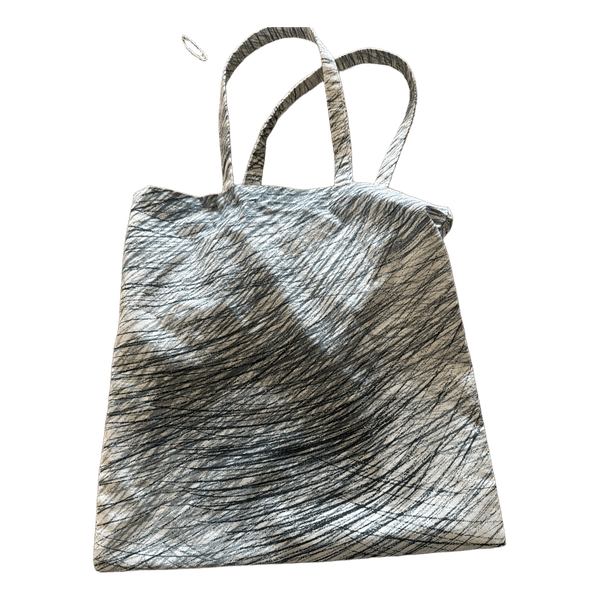 Grey patterned tote bag