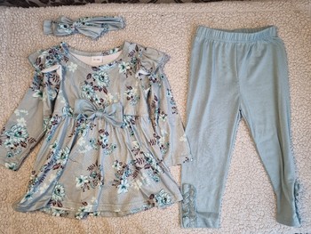 Floral tunic and leggings