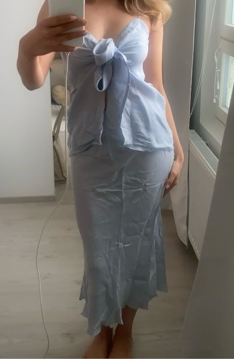 baby blue midi hame