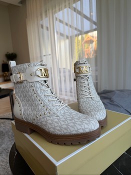 michael kors boots