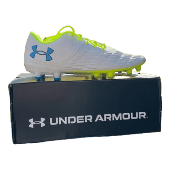 Men’s football boots