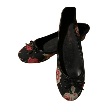 Link sandals
