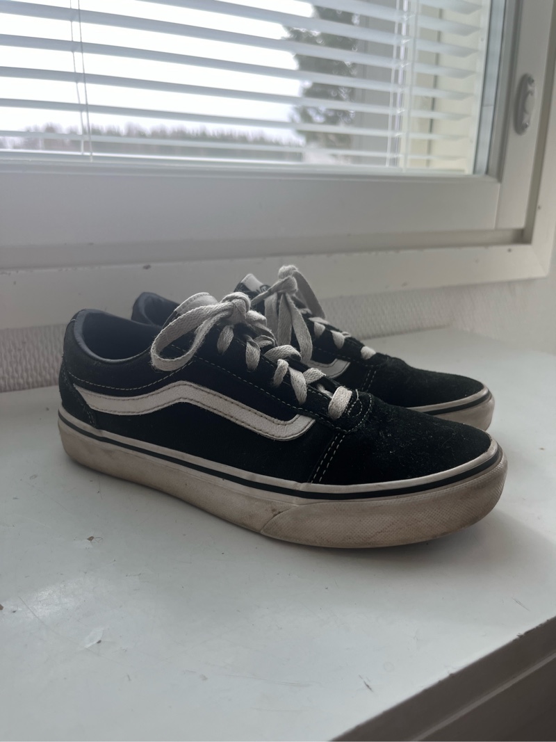 Vans tennarit