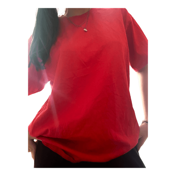 Rød t-shirt