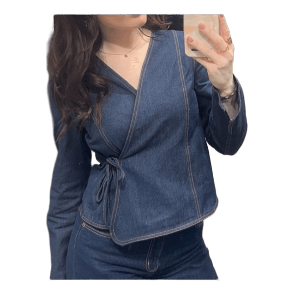 Blå denim jakke