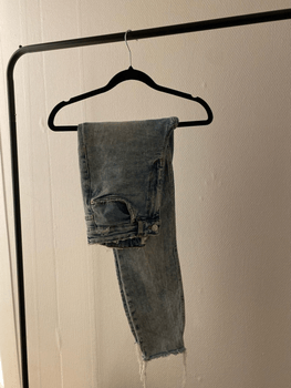 Zara jeans