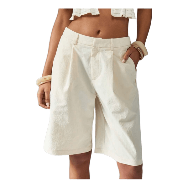 Hvide hørshorts