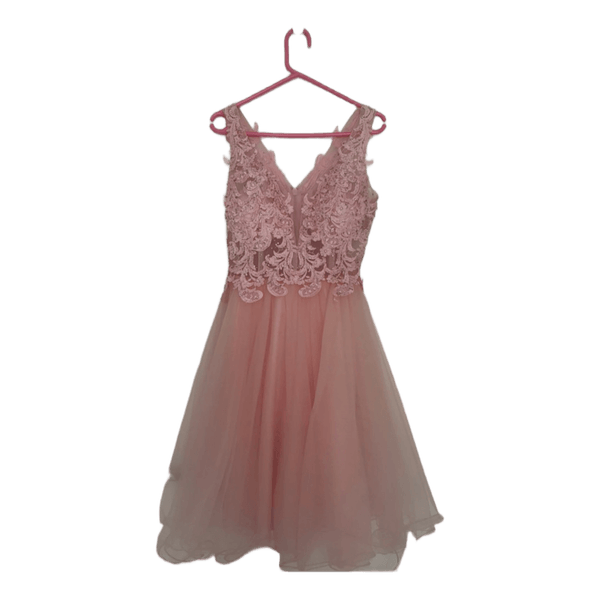 pink dress