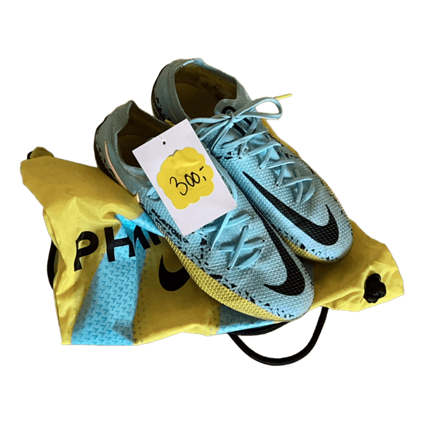 Lyseblå Nike fodboldstøvler