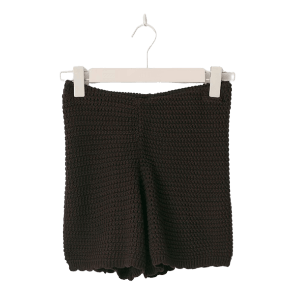 Gina Tricot virkatut shortsit