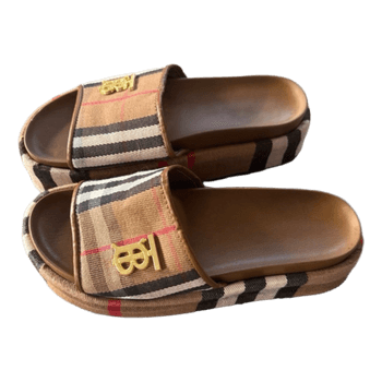 Burberry sandaalit