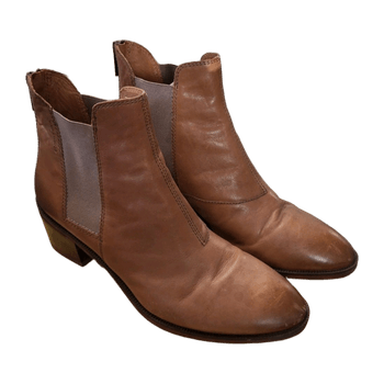 Vagabond boots