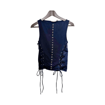 Eylet toppi nyöreillä