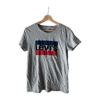 Levi’s top