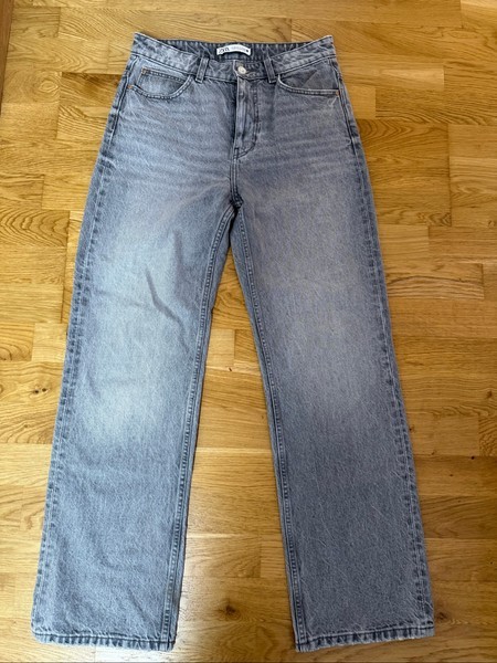 Grey Zara wide leg jeans