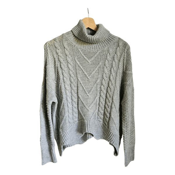 Neely Gray Cable Knit Turtleneck Sweater Size S Oversized Chunky Cozy Pullover