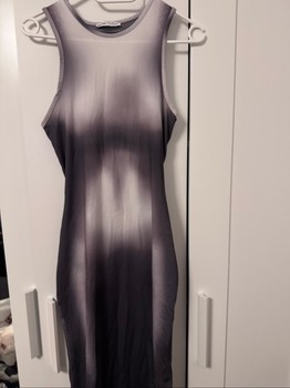 Bershka graues kleid