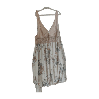 Triumph blouse