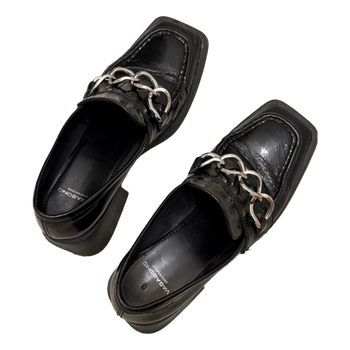 Vagabond loafers