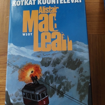 Alistair MacLean; Kotkat kuuntelevat