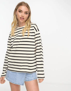 Long sleeve t-shirt