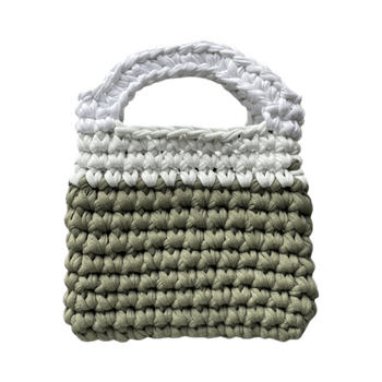 Hand made käsilaukku kierrätyskuteesta