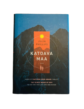 Julia Phillips- Katoava Maa