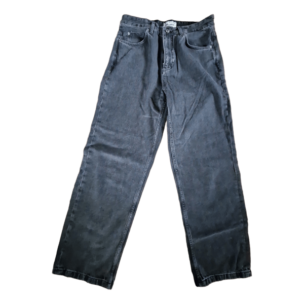 Harmaat Pull&Bear farkut