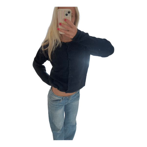 Mørkeblå strikket cardigan