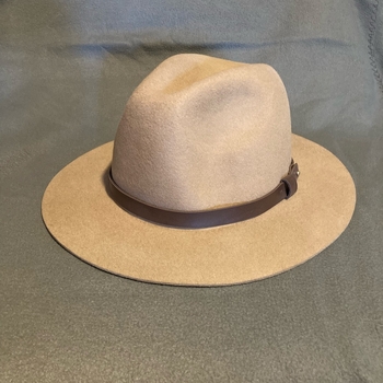 Beige HM villahattu