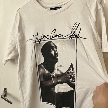 Tupac t-paita 