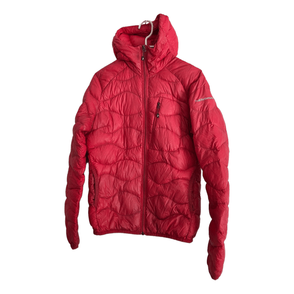 Peak performance helium hood