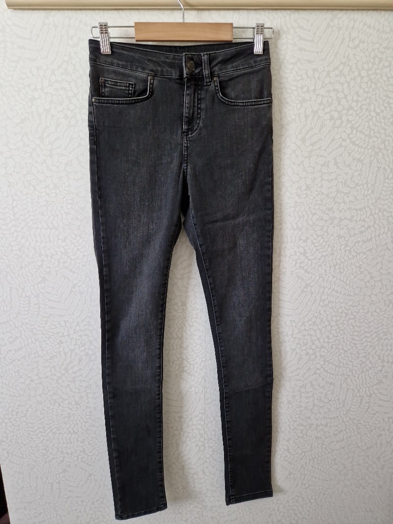 Mustat skinny farkut me&i 26' UUDET 