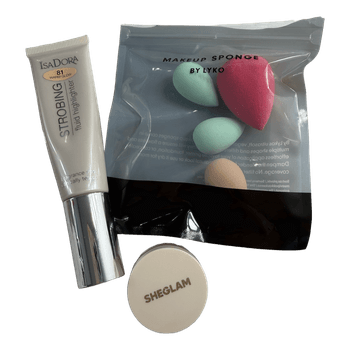 Makeup highlighter and concealer set