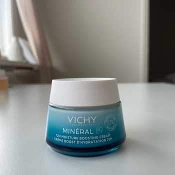 Vichy Mineral 89 kasvovoide