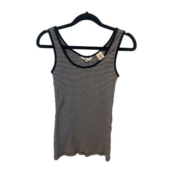 Levi’s top