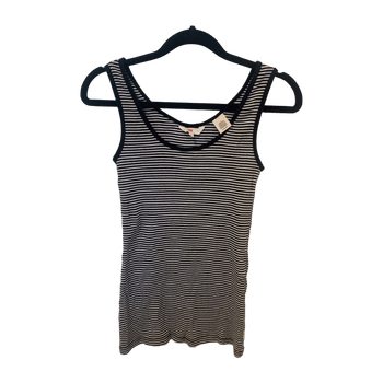 Levi’s top