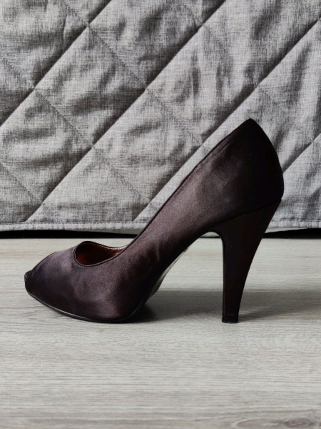 Tapas heels