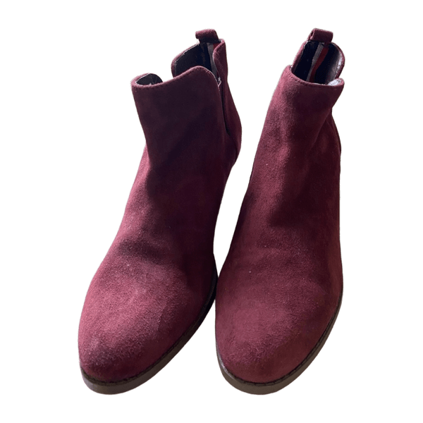 Tommy Hilfiger boots