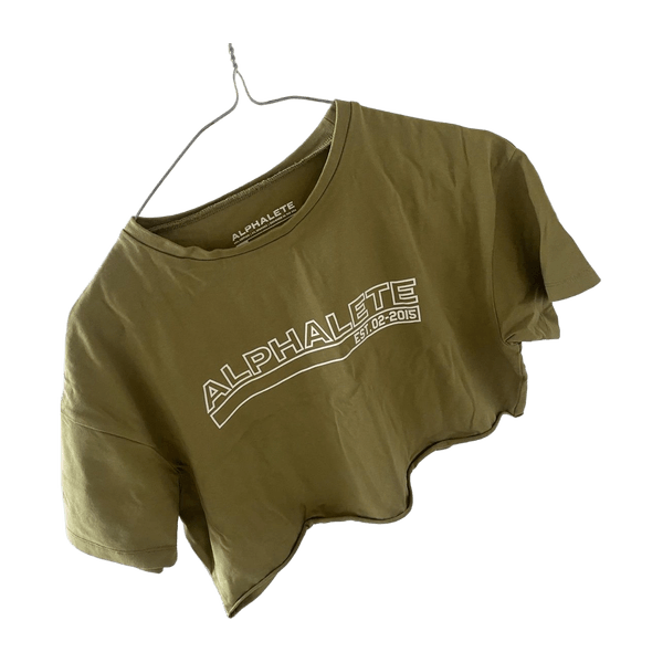 Alphalete t-shirt