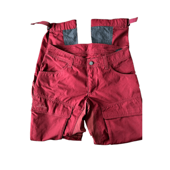 Punaiset vaellushousut