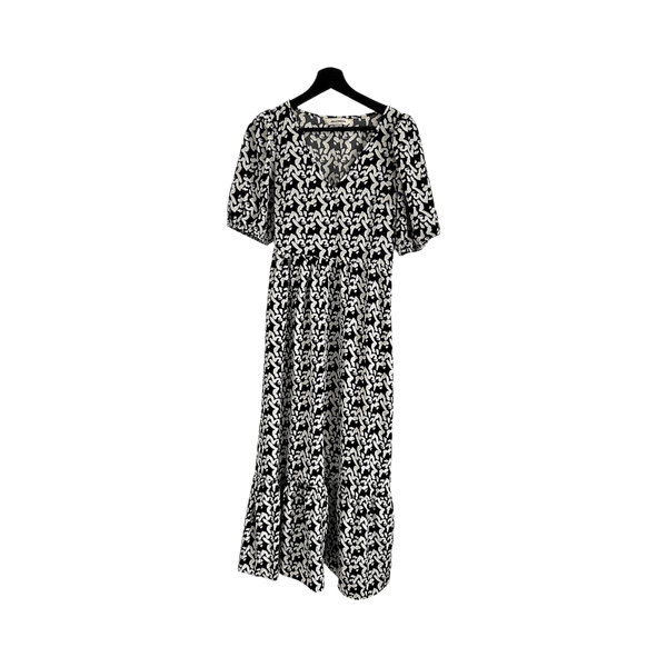 Urban Threads mustavalkoinen midimekko