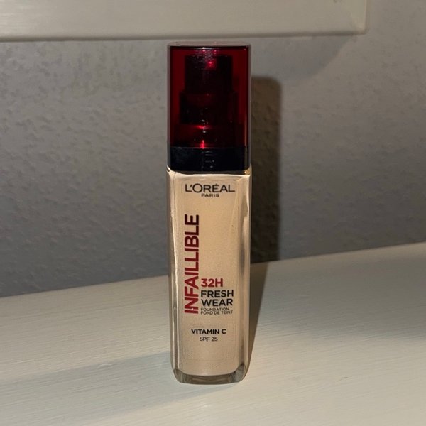 L'Oréal Paris Infaillible -meikkivoide