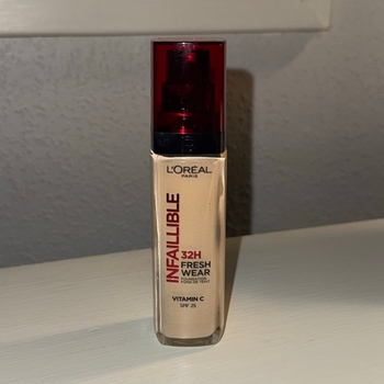 L'Oréal Paris Infaillible -meikkivoide