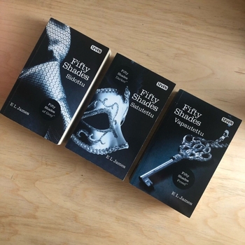 Fifty shades trilogy accessory
