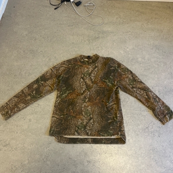 Yeezy camouflage pitkähihainen paita