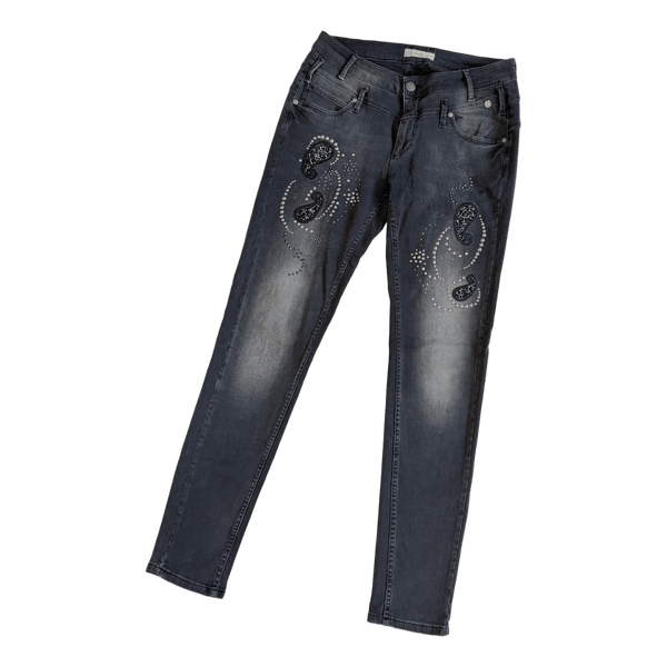 Tredy black embellished jeans